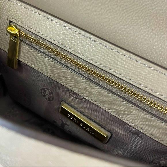 Tory Burch - French Grey Leather - Emerson Adjustable Shoulder Chain Strap Bag - Picture 15 of 15